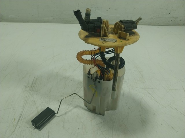 Бензонасос 172021439R Renault (RVI)