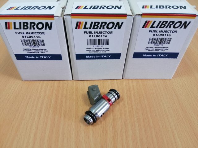 01LB0116 Libron Форсунка вприску палива