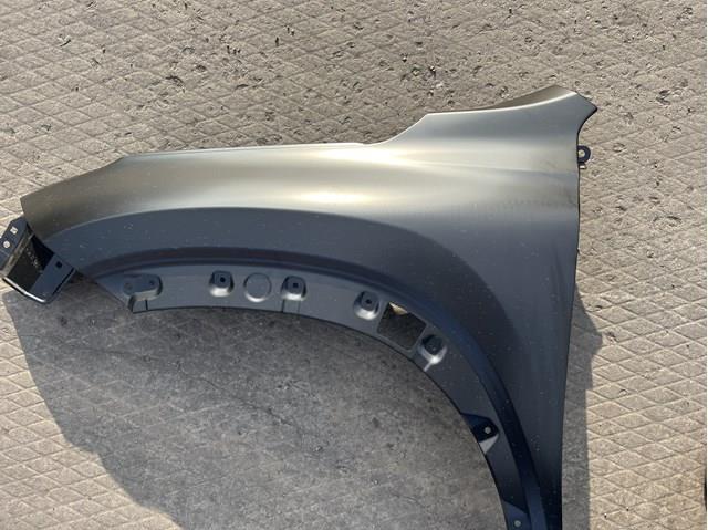Ліве переднє крило Polcar 80L101 ціна, від 50.13 USD