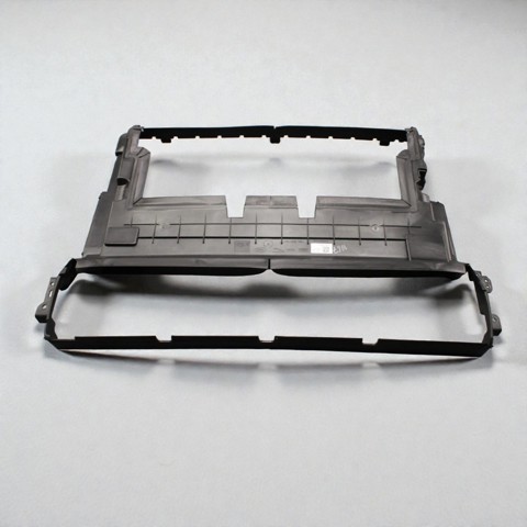 Купити LR152424 Land Rover 