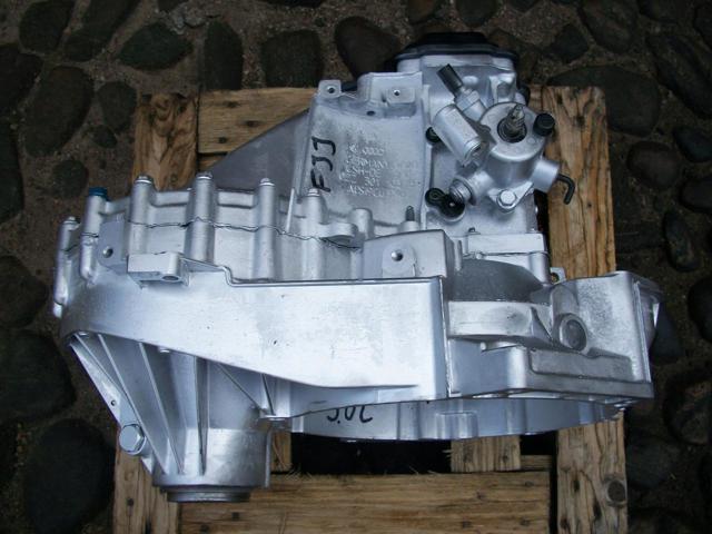 Корпус коробки передач АКПП/КПП VAG 02Z301103B ціна, від 240.67 USD