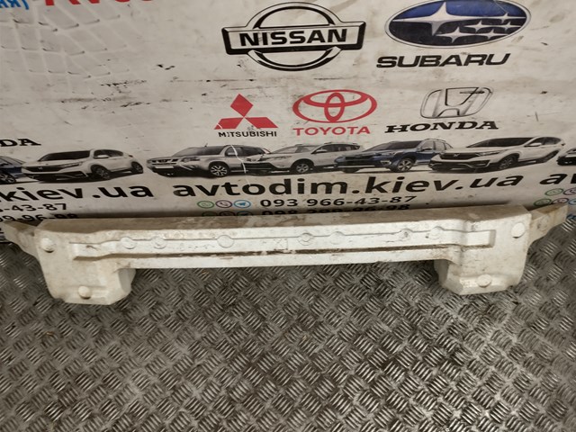 Абсорбер бампера переднього Subaru 57705SA020 ціна, від 10.08 USD