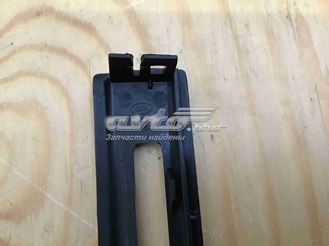  Land Rover LR093925 ціна, від 12.43 USD
