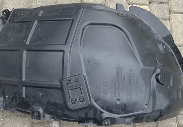A2976805708 Mercedes Підкрилок переднього крила, лівий передній