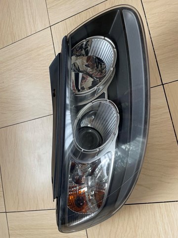 Фара правая Hyundai/Kia 921022B000 ціна, від 43.40 USD