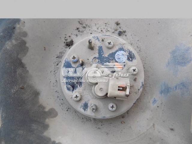 Датчик рівня палива в баку Toyota RAV4 III