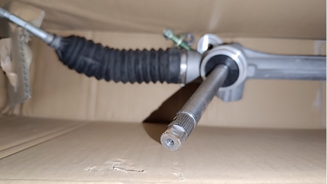 Рульова рейка KB7W32110A Mazda