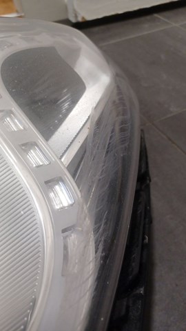 Фара правая Hyundai/Kia 921023ZXXX ціна, від 191.66 USD