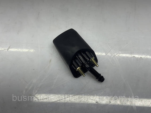 Форсунка омивача фари передньої, лівою MR388033 Mitsubishi