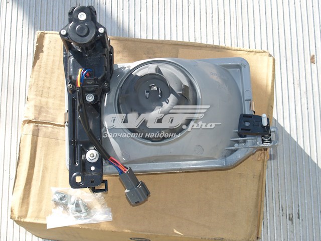 Фари Nissan/Infiniti B606088G00 ціна, від 38.27 USD