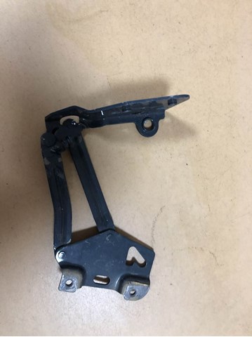 Петля капота, ліва Mercedes A9108803000 ціна, від 64.83 USD