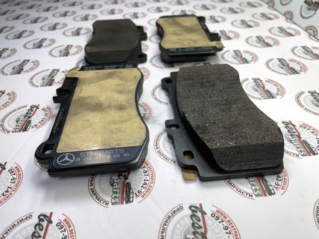  Mercedes A000420180590