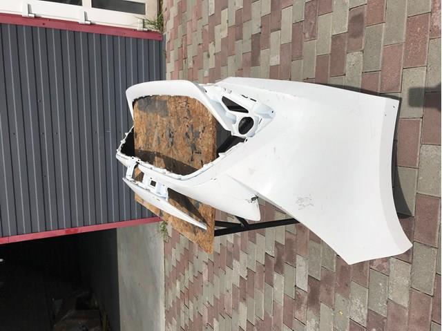 Купити 5211902P40 Toyota Буфер (бампер) передній