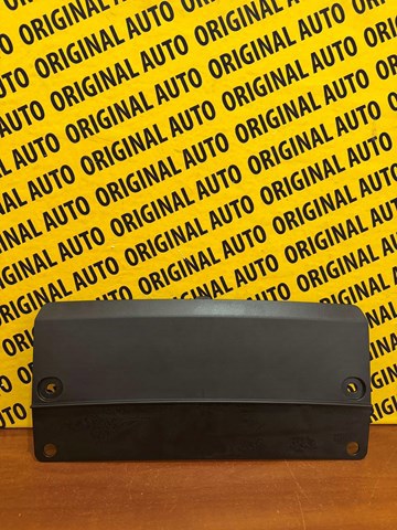 Молдинг бампера заднього Mazda KMV650222