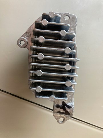  VAG 90112020 ціна, від 31.67 USD