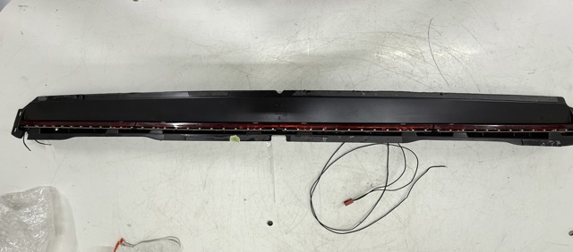 Стоп-сигнал Tesla 600591700F ціна, від 25.31 USD