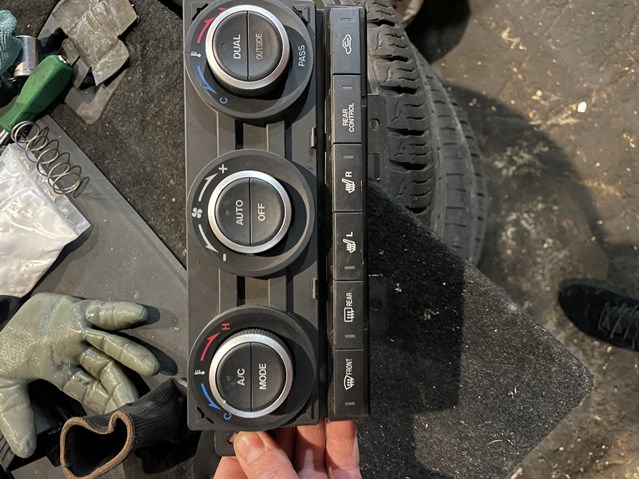  Mazda TD1261190 ціна, від 25.34 USD