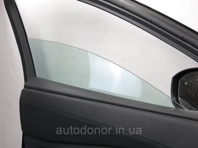 803015MP5A Nissan/Infiniti Скло водійських дверей
