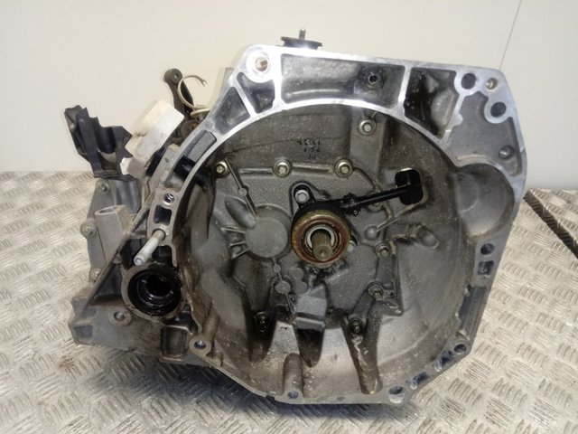 КПП в зборі Nissan/Infiniti 3201002Q4B