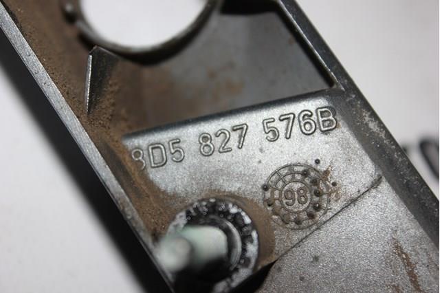  VAG 8D5827576B