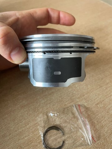 Двигун у зборі Land Rover LR026157