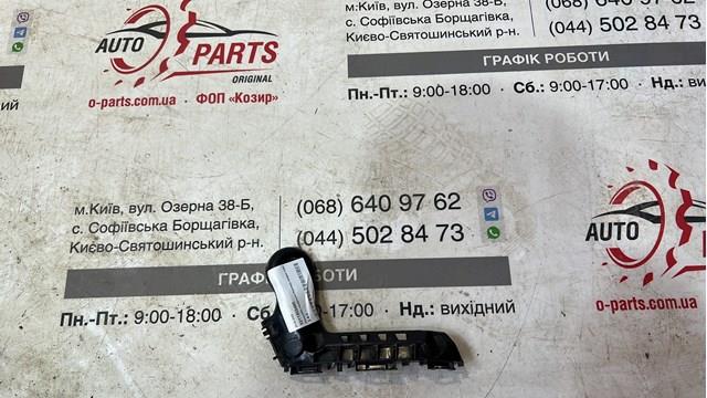 Кронштейн бампера переднього, правий 14807362 AND