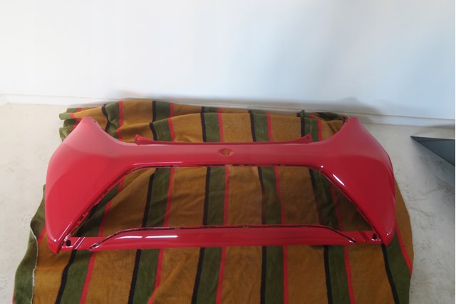 Задній бампер 521590H061 Toyota