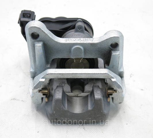Купити D40005MP1A Nissan/Infiniti 