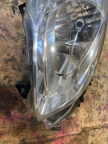 Купити 9682828180 Peugeot/Citroen Права блок фара