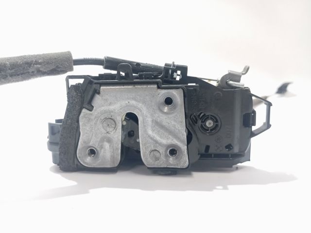 805029595R Renault (RVI) Замок двері правої передньої