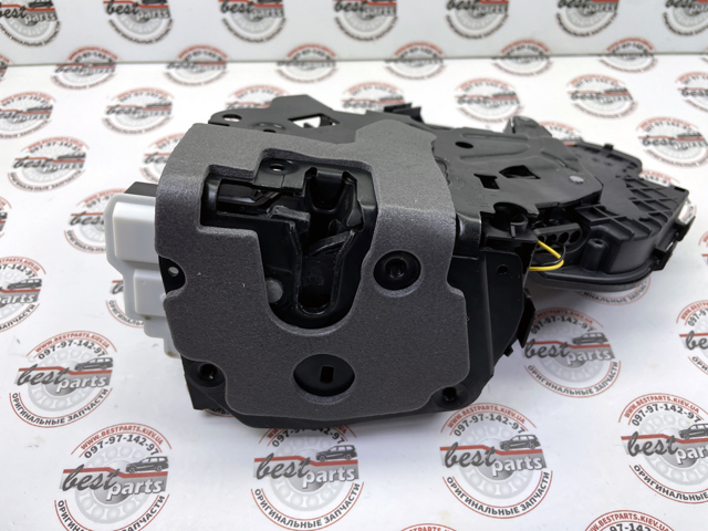 Купити LR078752 Land Rover Замок задньої двері, лівої