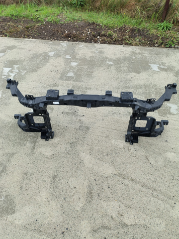 Купити 64101HF000 Hyundai/Kia Установча панель передня