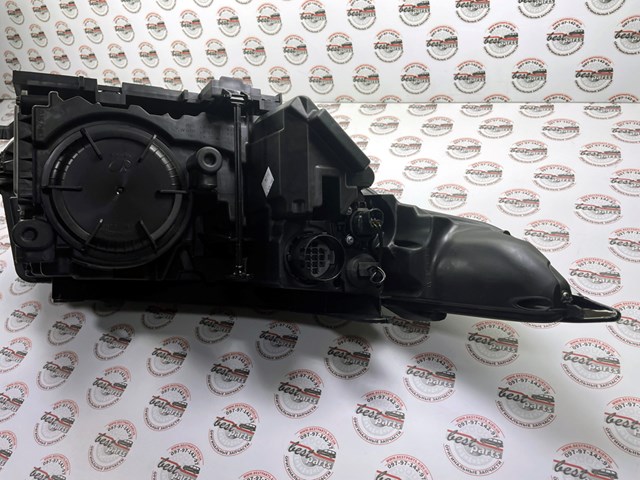 Купити LR049363 Land Rover 