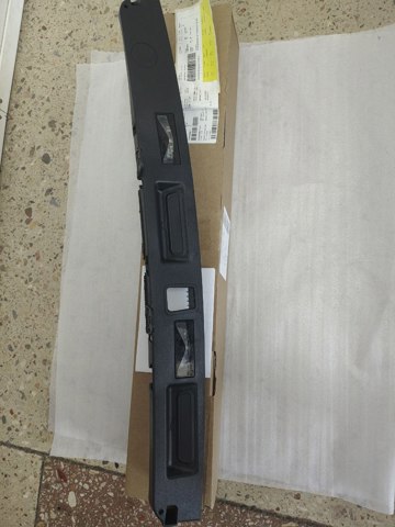 Ручка багажника BMW 51137211221 ціна, від 256.08 USD