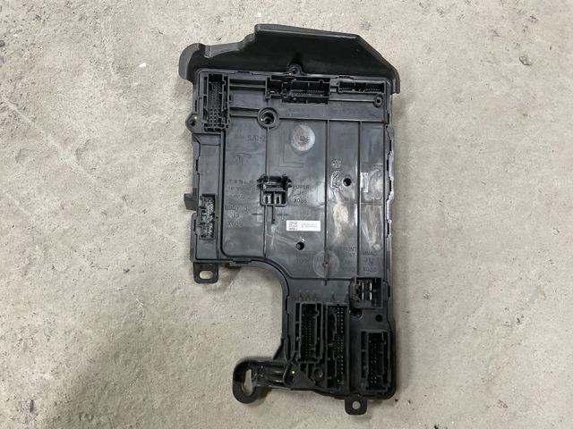  156745500C Tesla