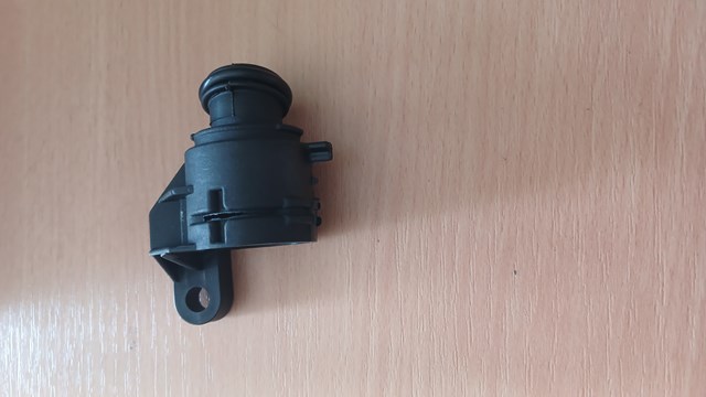 55572972 General Motors Патрубок системи рециркуляції ВГ