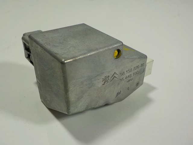 9815882080 Peugeot/Citroen Замок запалювання