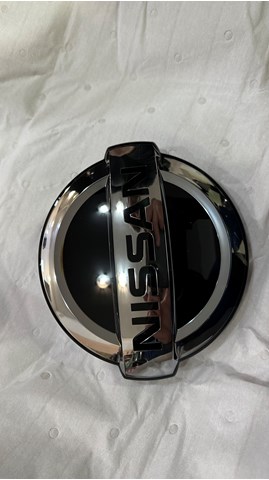 Купити 628906RA0A Nissan/Infiniti Емблема решітки радіатора