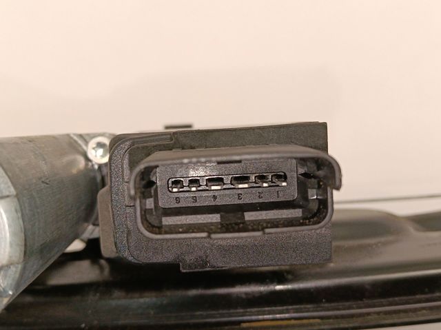 Механізм стеклопідйомника дверей передніх, лівих Peugeot/Citroen 9840159480