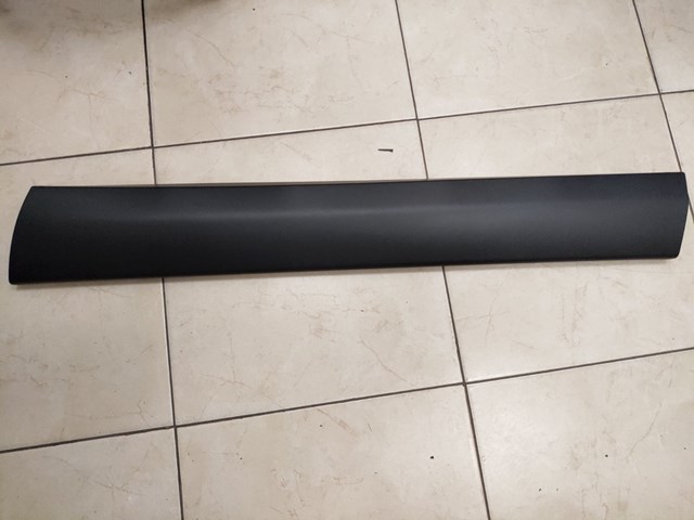 Молдинг передньої правої двері, нижній Toyota 7507348010 ціна, від 50.67 USD