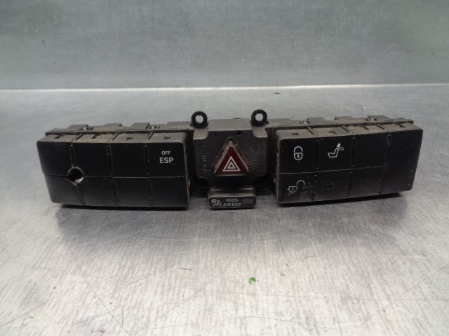 Купити A2038212881 Mercedes 