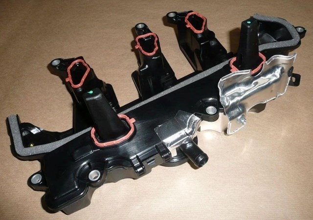 Купити 118305765R Renault (RVI) Масловіддільник