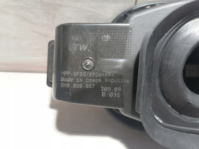 Купити 9Y0809857D Porsche 