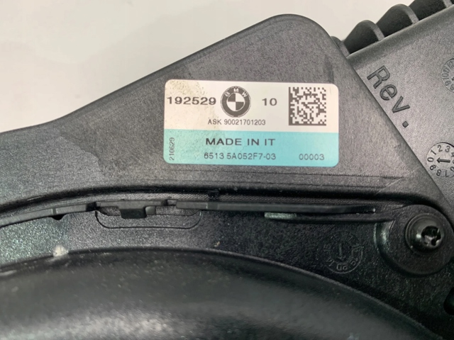  BMW 65135A052F7 ціна, від 300.35 USD