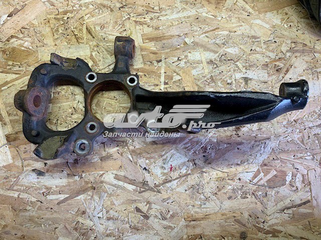Купити 8H323K185AA Land Rover Цапфа передні праві