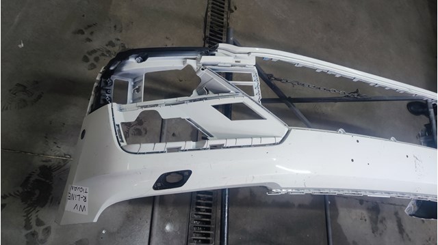 Бампер на авто VAG 5NN807217PGRU ціна, від 93.03 USD