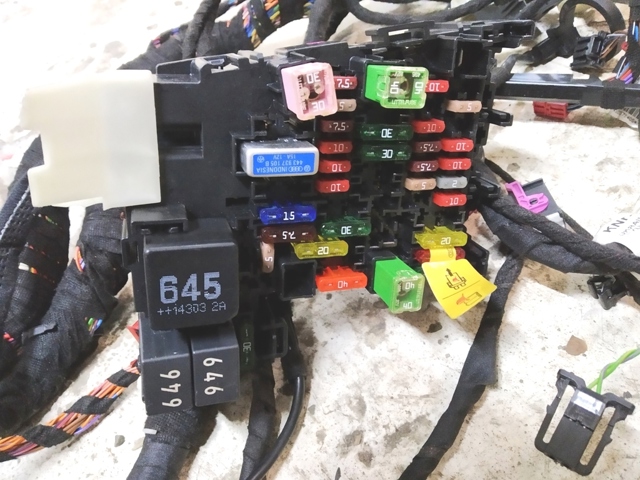 Електродроти VAG 5G0971051 ціна, від 152.02 USD