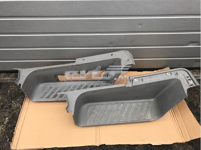 Купити A9066860010 Mercedes Підніжка ліва