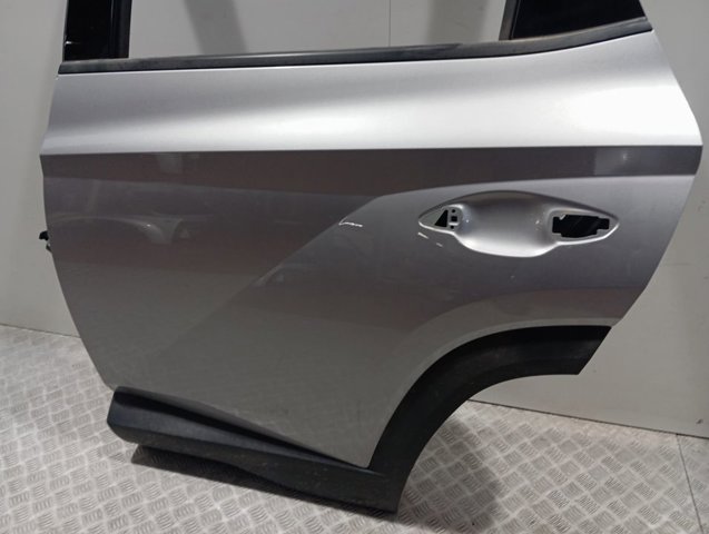 Двері задні Hyundai/Kia 77003N7000 ціна, від 316.64 USD