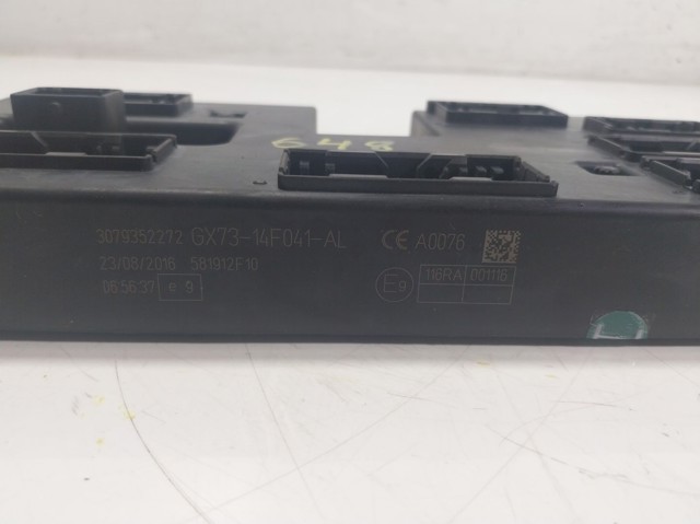 Блок комфорту Jaguar T2H21199 ціна, від 84.55 USD